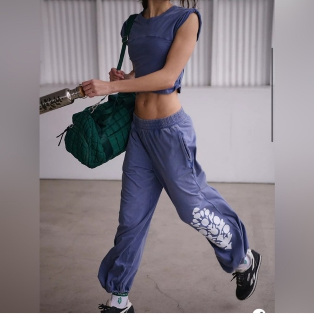 NWT FP Movement Hot Shot Logo Crossover Set Blue Indigo - Picture 5 of 8